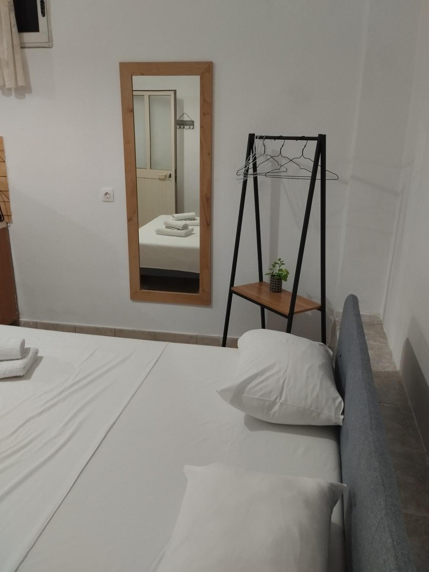 Dim'S Villas Qeparo Ruang foto